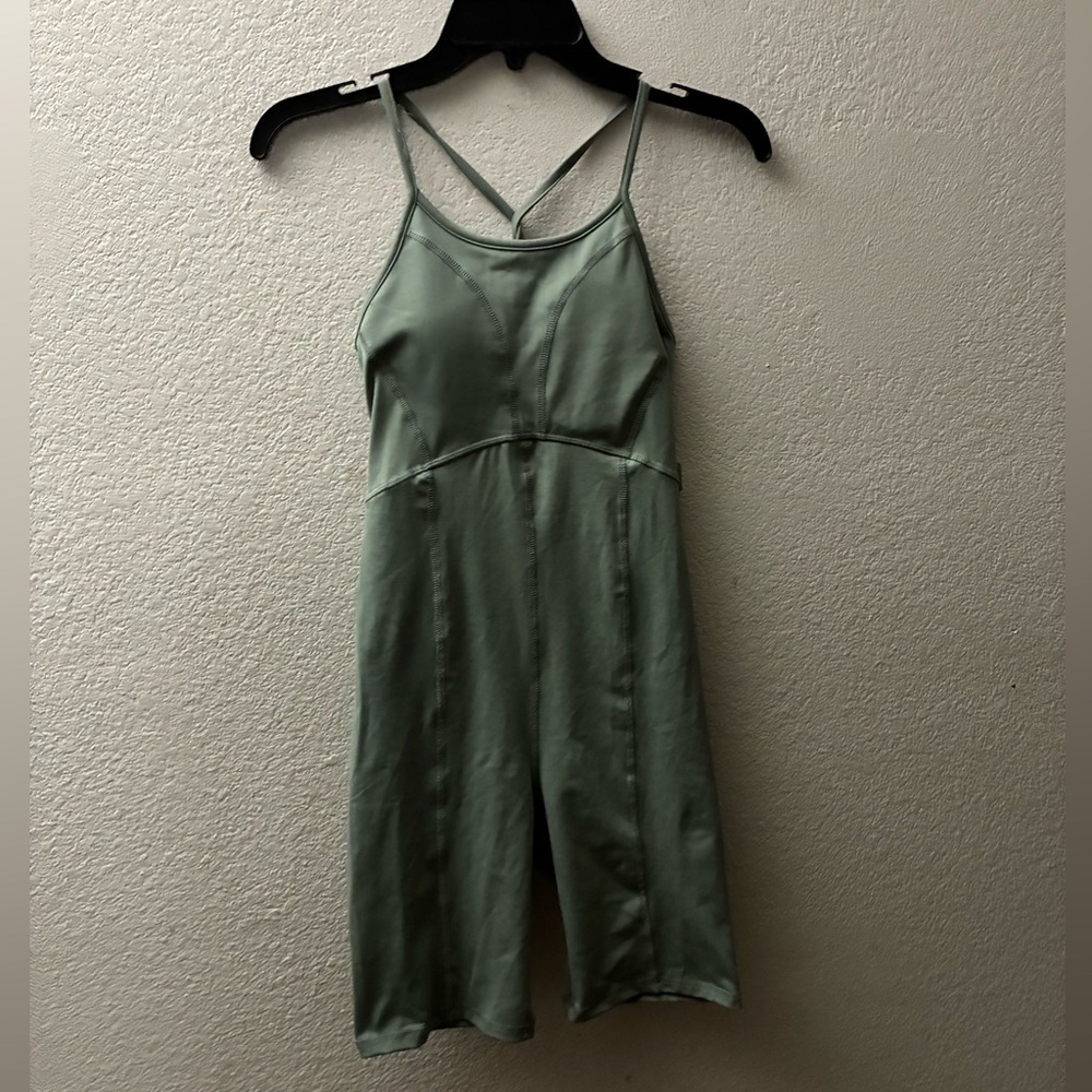 🆕LA Kotten Activewear Jumpsuit Romper Sage S🆕 - Picture 3 of 15